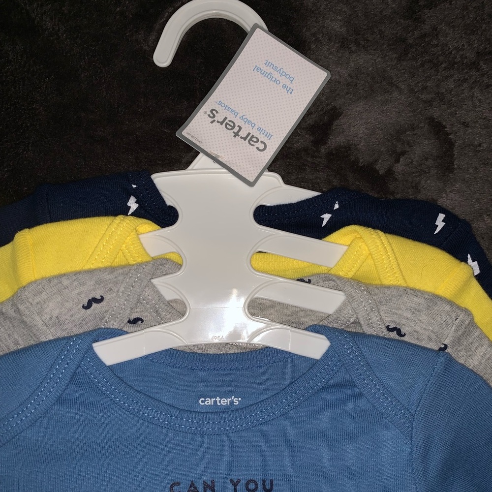 Carter’s 4 piece bodysuit set - Picture 3 of 6